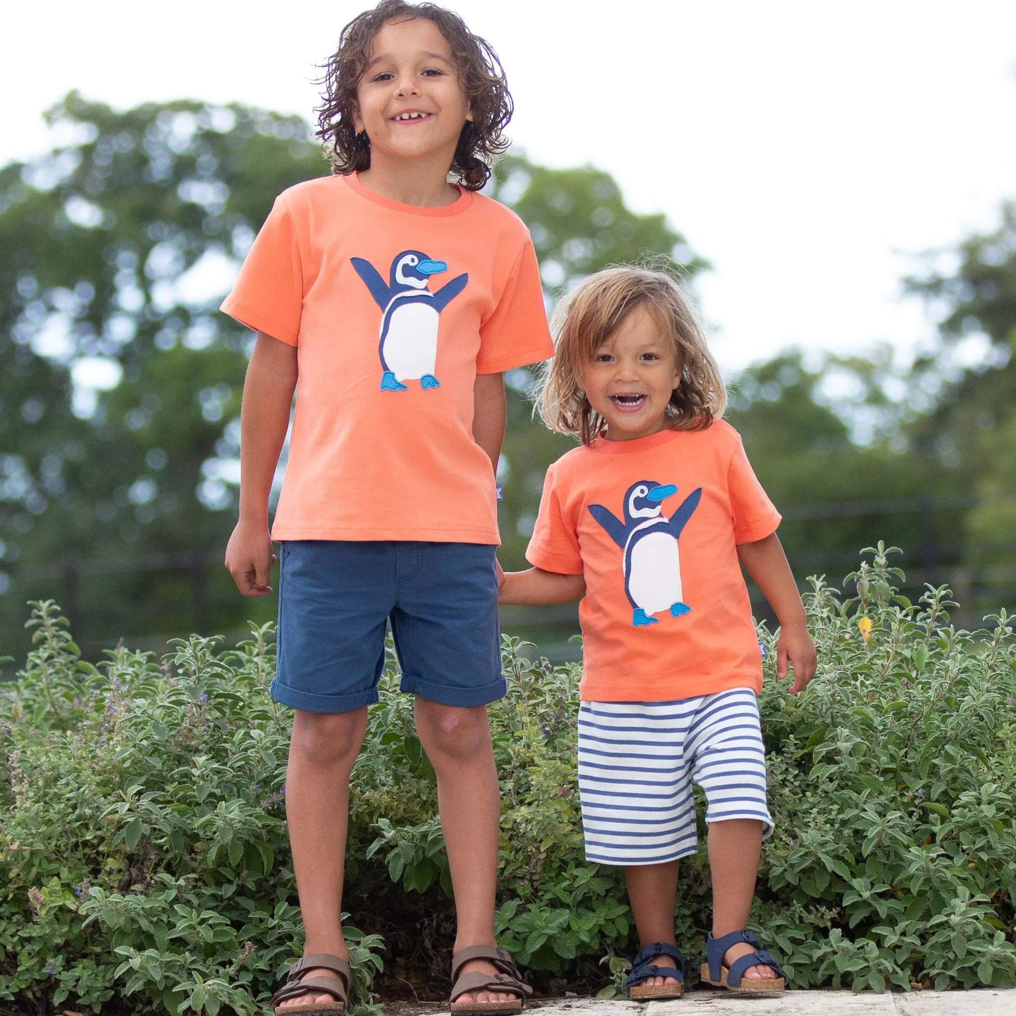 Beach penguin t-shirt