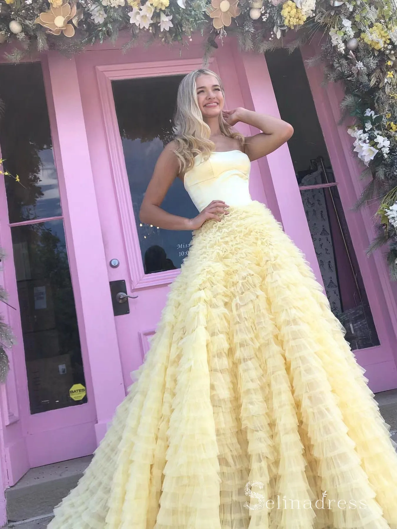 Chic A-line Strapless Daffodil Cheap Long Prom Dresses Evening Dresses MLH2034