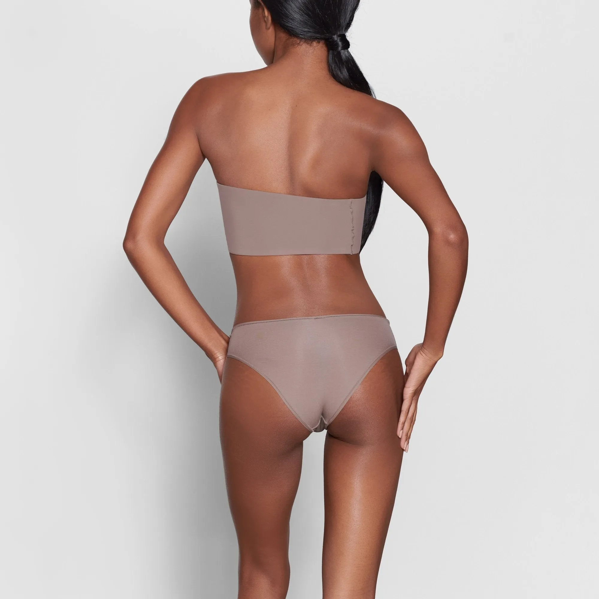 FITS EVERYBODY CHEEKY BRIEF | UMBER