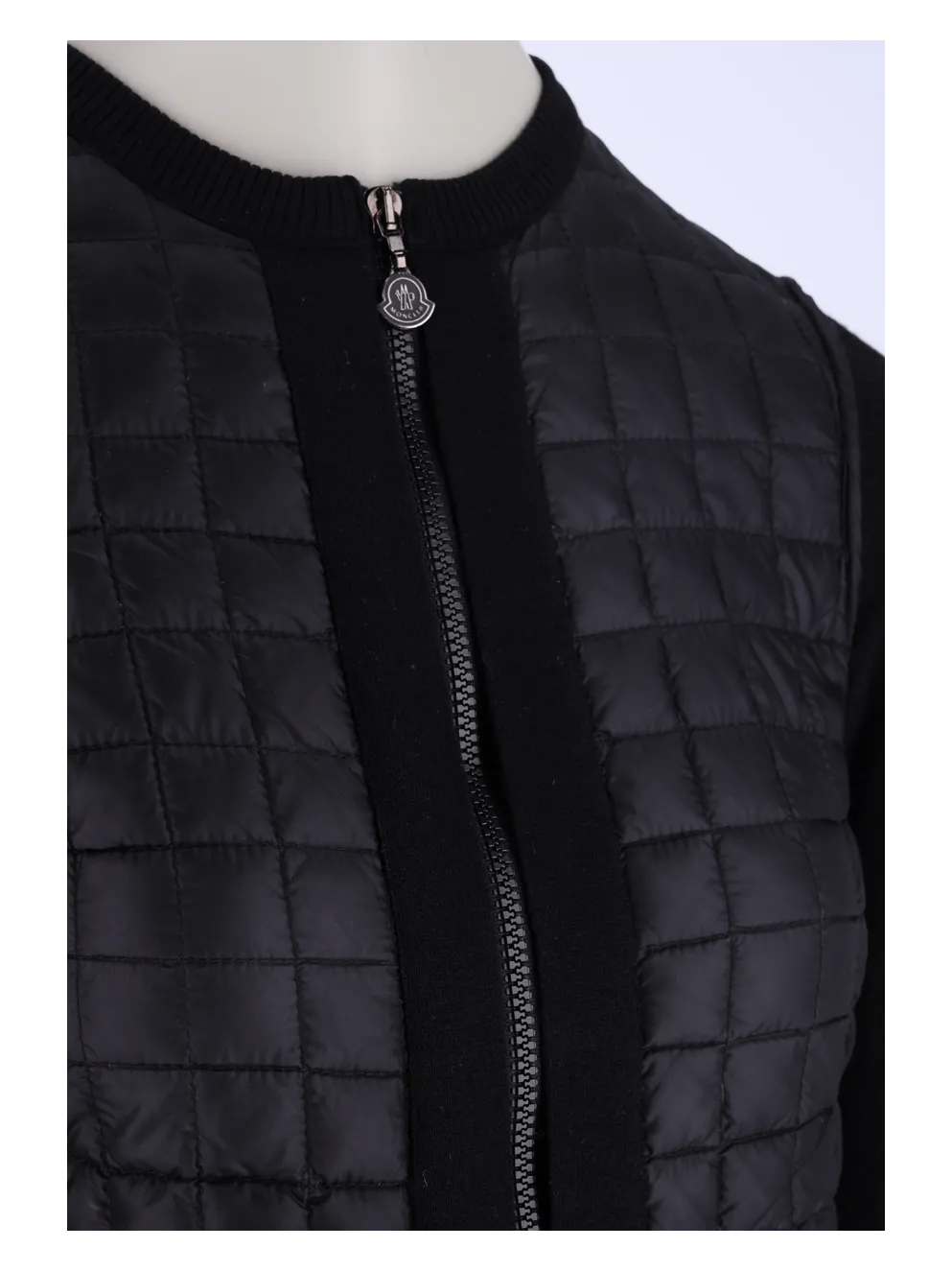 knit-sleeve padded jacket