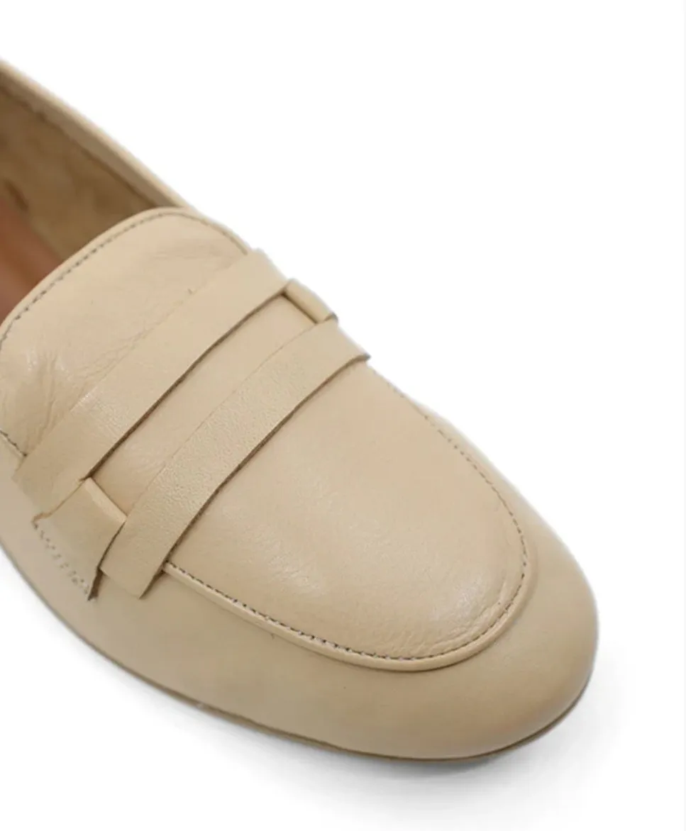 Luna Sole Corey Flat Shoes