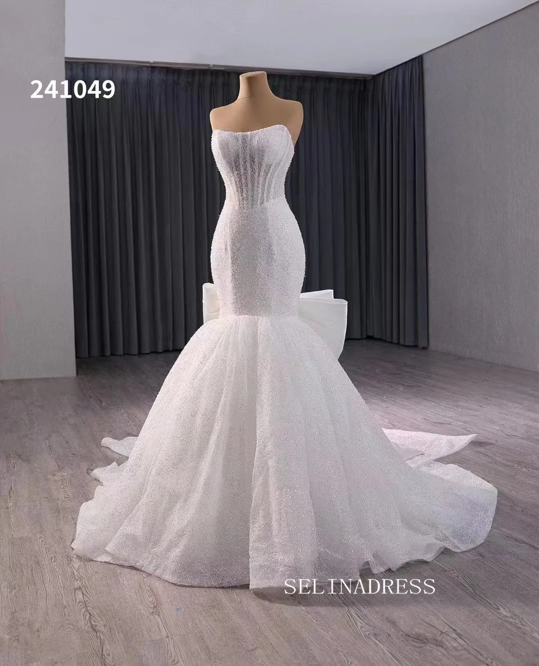 Luxury White Mermaid Wedding Dress Strapless Bridal Gowns With Bowknot 241049