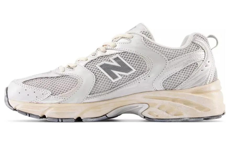 New Balance 530 Vintage Silver Metallic Moonbeam